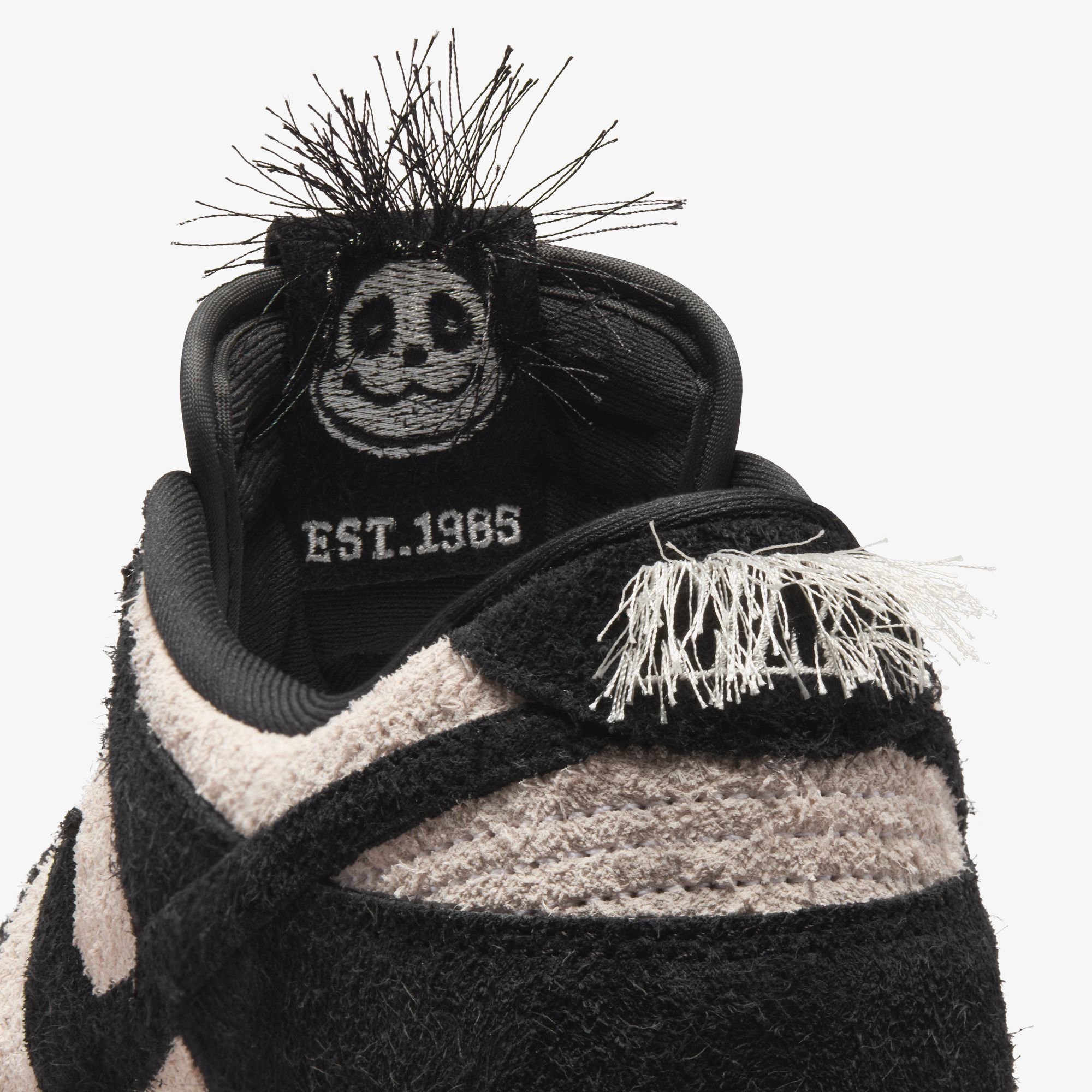 Dunk Low Retro SE 'Panda Monium White'
