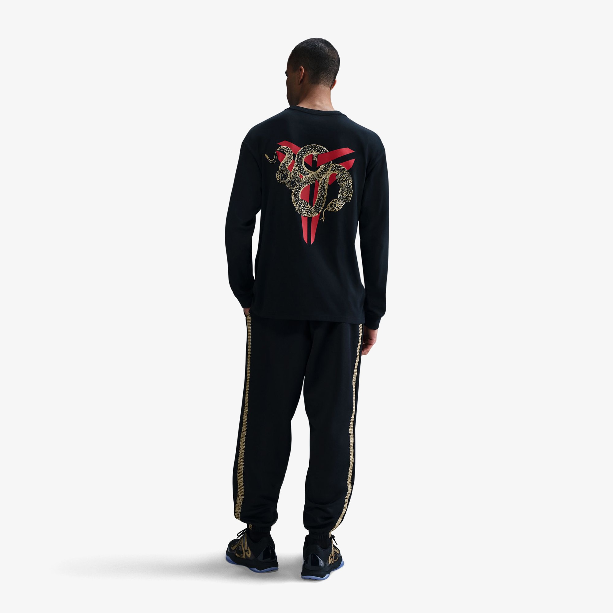 Kobe Year Of Mamba Max90 Long-Sleeve T-Shirt 'Black'