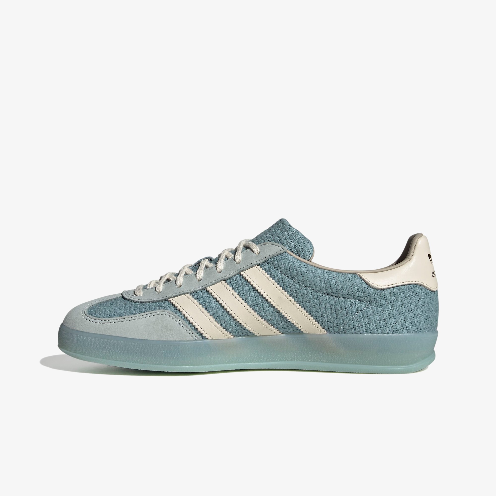 Gazelle Indoor 'Grey'