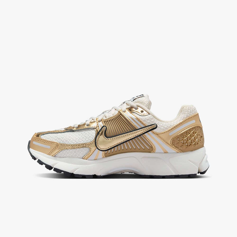 Zoom Vomero 5 'Metallic Gold'