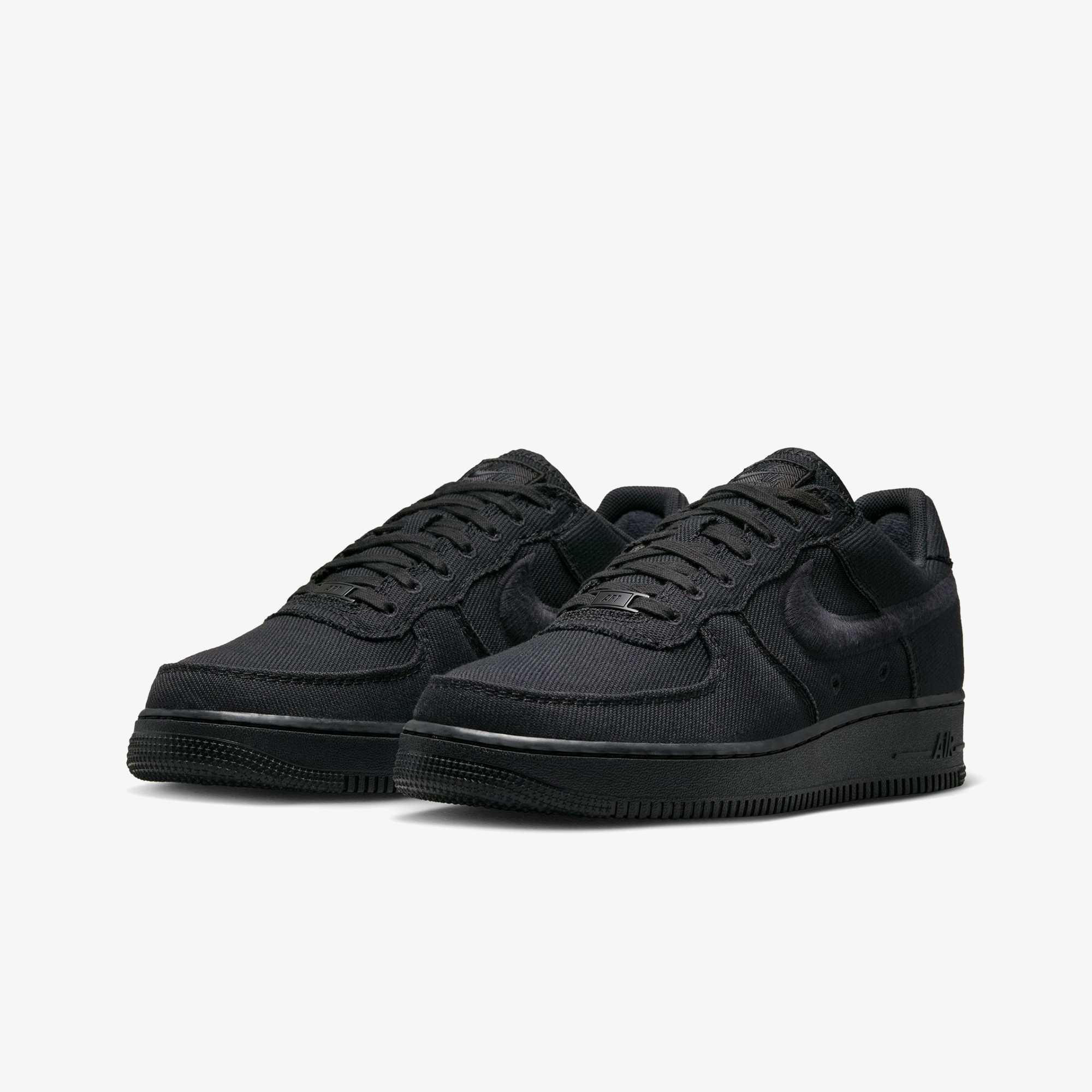Air Force 1 Low 'Black Canvas'