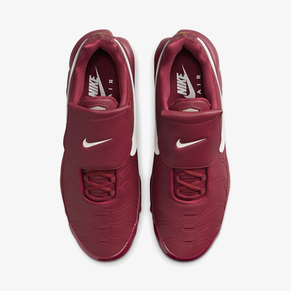 Nike tempo red best sale