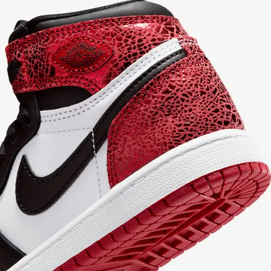 Air Jordan 1 Retro High OG 'Ruby' (PS) - Görsel 8