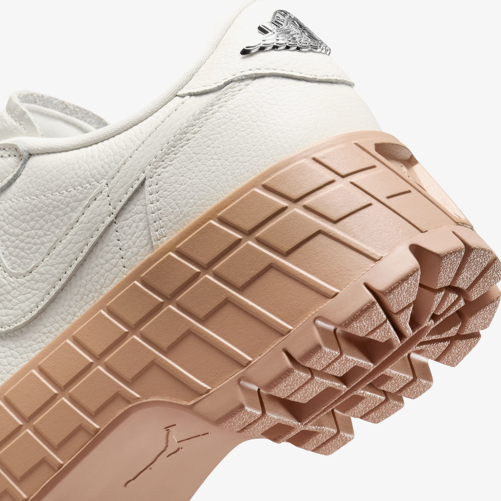Air Jordan 1 Brooklyn Low 'Sail Rattan' (W)