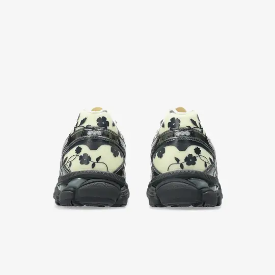 Cecilie Bahnsen x Gel-Cumulus 16 Floral Pack SSCB 'Ivory & Black' - Görsel 6