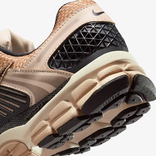 Zoom Vomero 5 'Sanddrift' (W) - Görsel 9