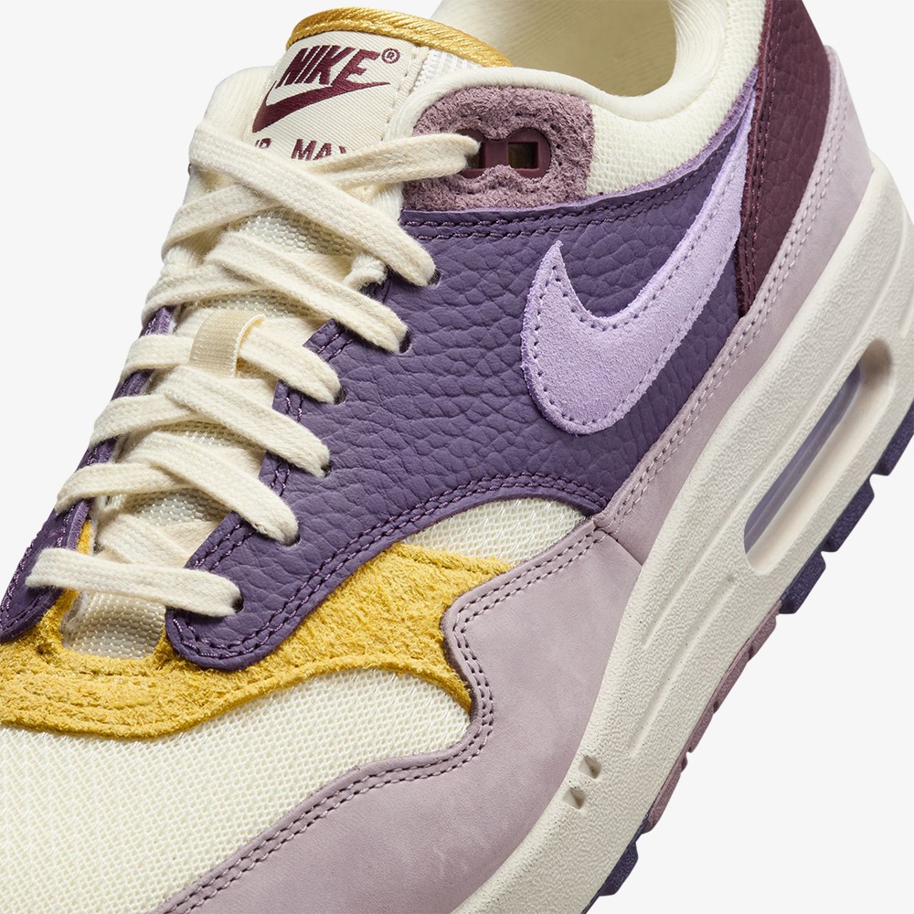 Air Max 1 Dark Raisin 'Hydrangeas' (W)