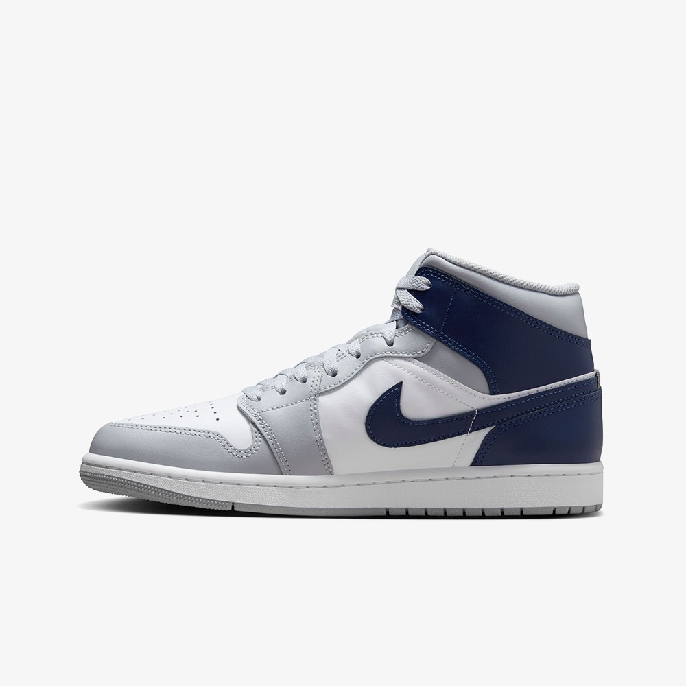 Air Jordan 1 Mid 'Wolf Grey Midnight Navy'