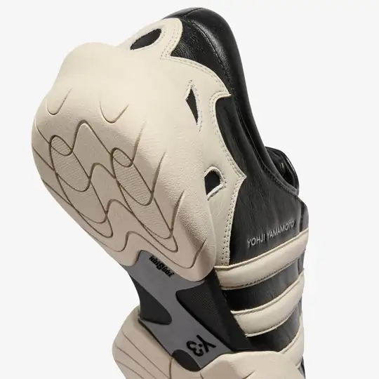 Regu 2002 'Black Alumina' - Görsel 10