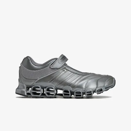 Taqwa Bint Ali x adidas Megaride Mary-Jane 'Iron Metallic' - Görsel 2