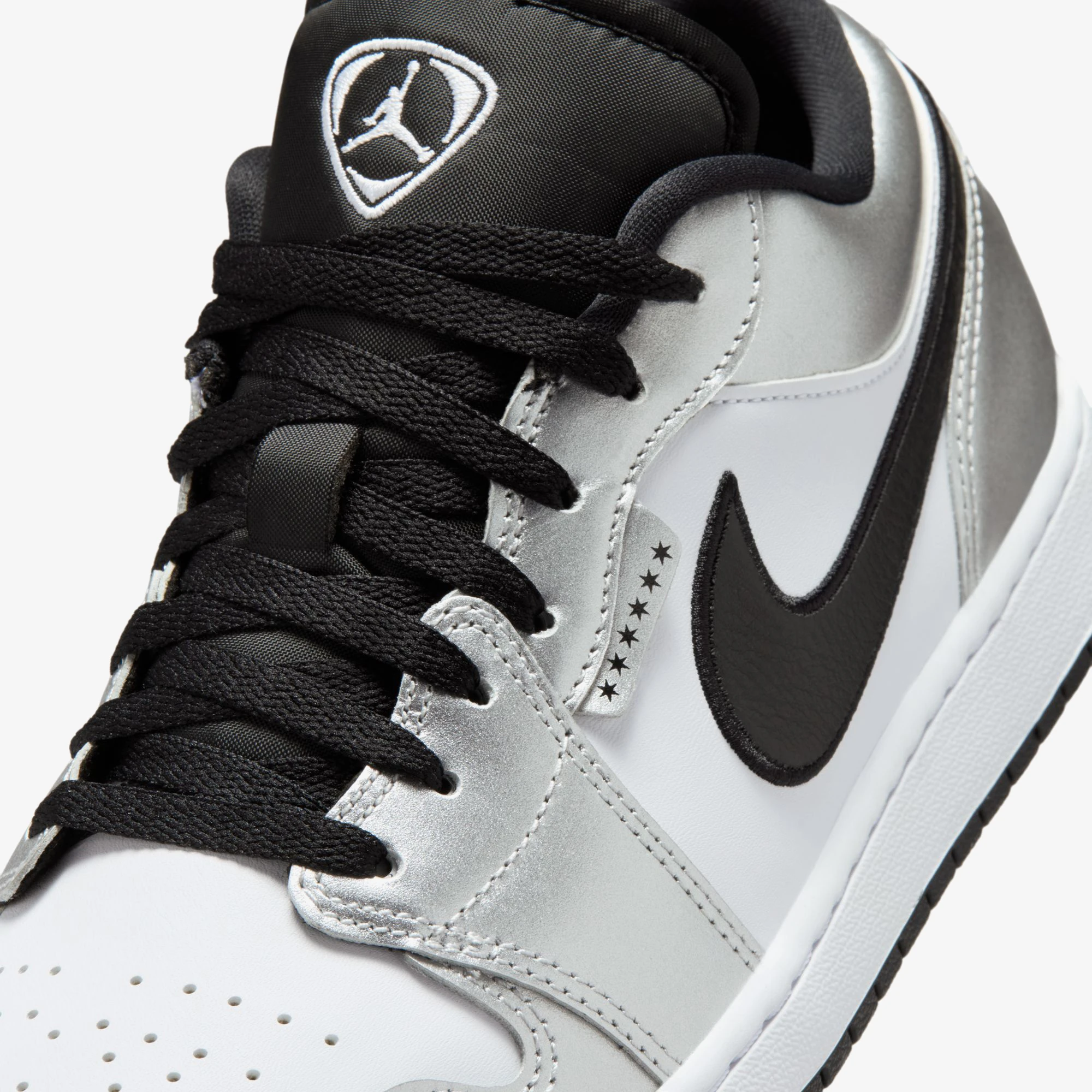 専用出品 AIR JORDAN 1 LOW SE メタリックシルバー Air Jordan 1 Low SE Tiempo 'Metallic Silver' - WUNDER