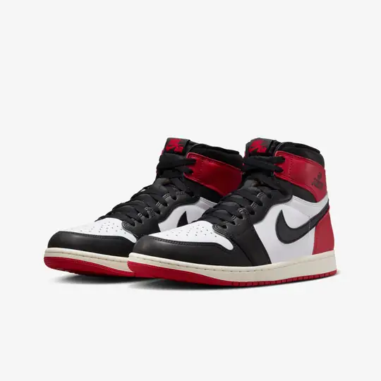 Air Jordan 1 Retro High OG 'Black Toe Reimagined' - Görsel 4
