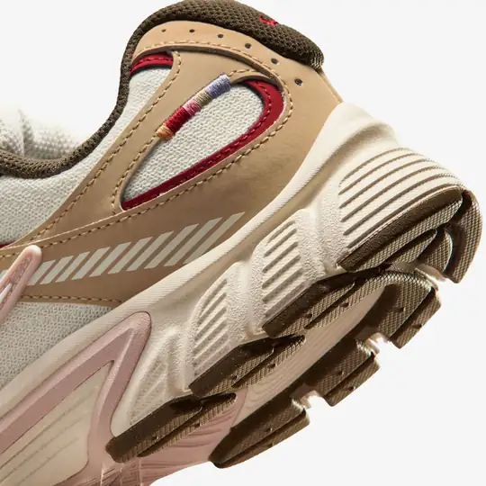 Nike Siyah Nike V5