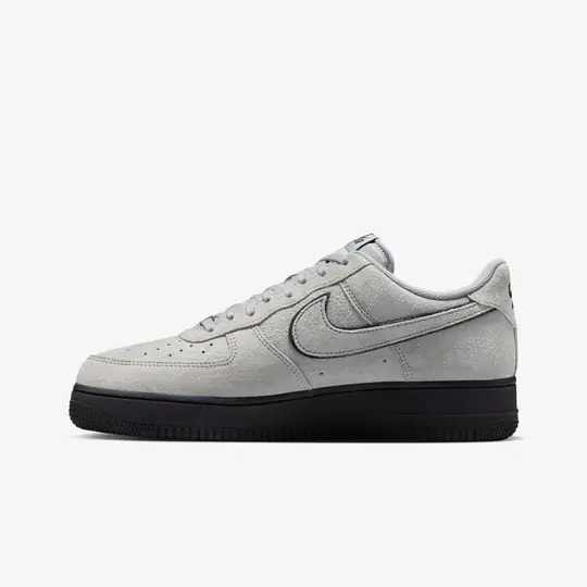 Air Force 1 '07 LV8 'Light Smoke Grey' - Görsel 3