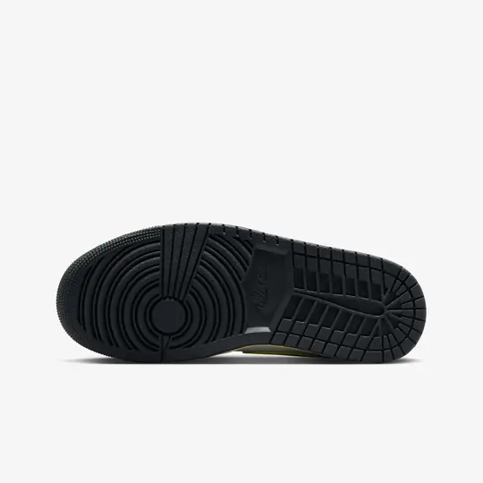 Air Jordan 1 Low SE 'Fall League' (W) - Görsel 4