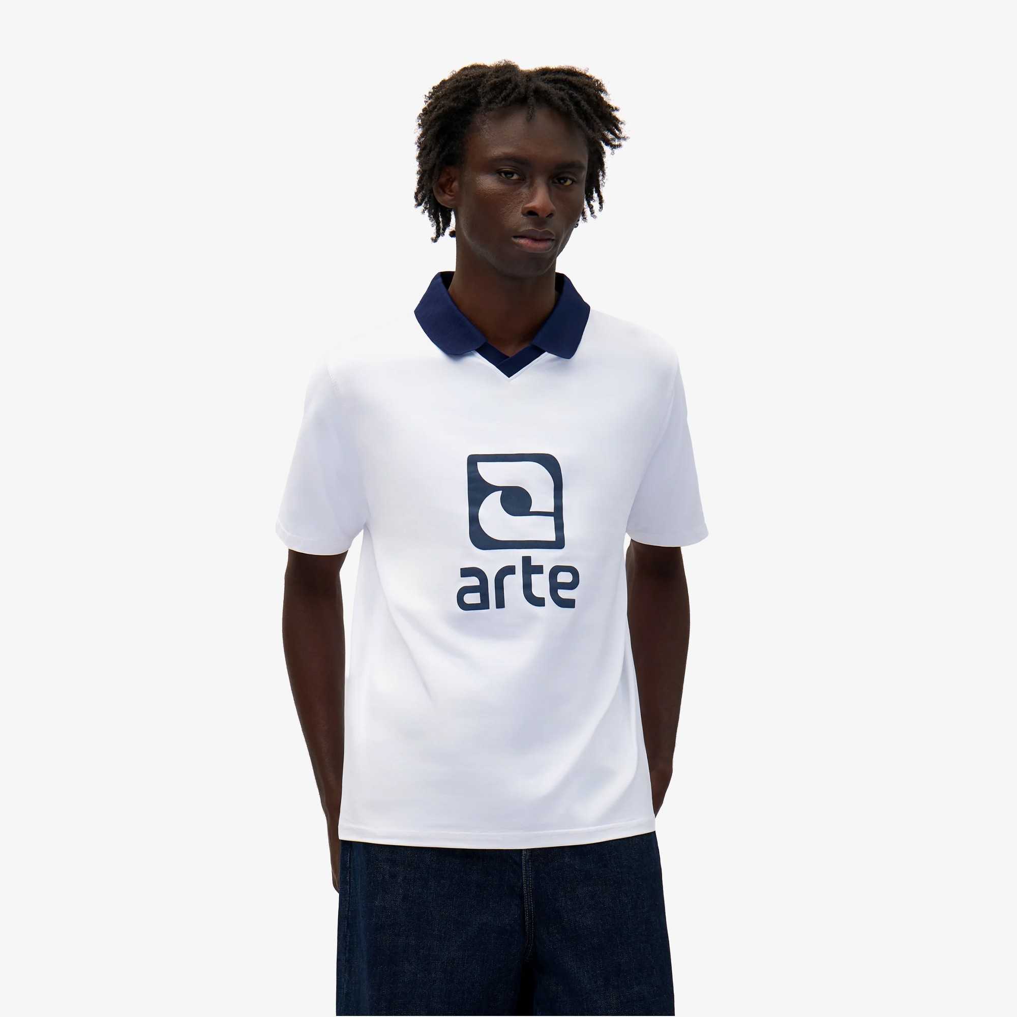 Logo Collar T-Shirt 'White & Navy'