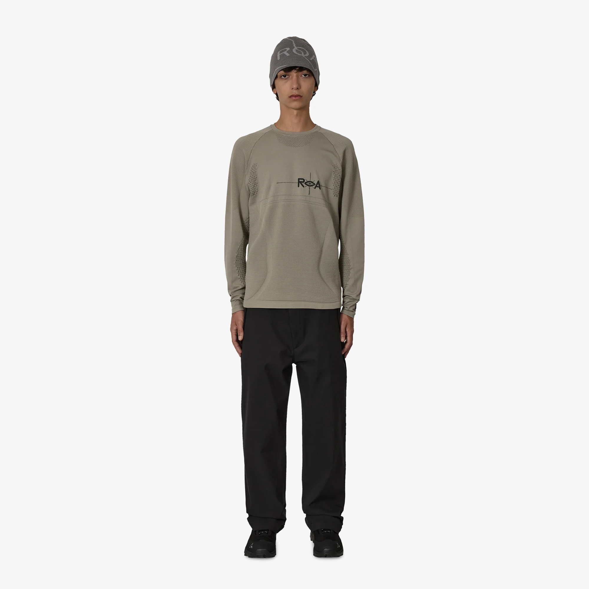 ROA Aune Seamless Knit Long Sleeve 
