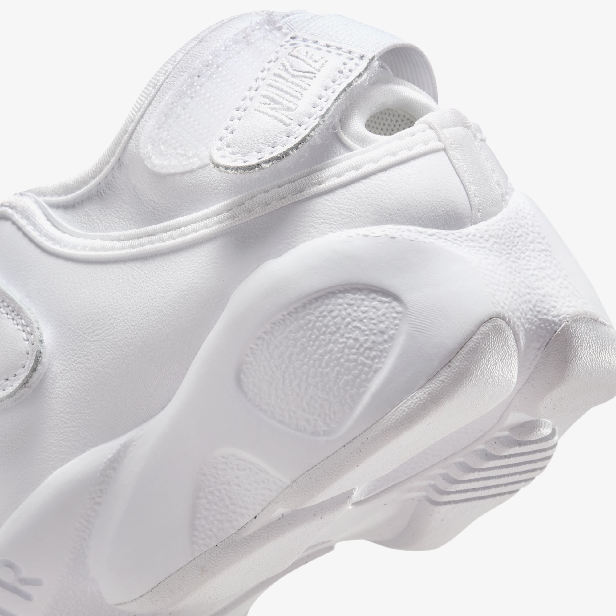 Air Rift 'White' (W)
