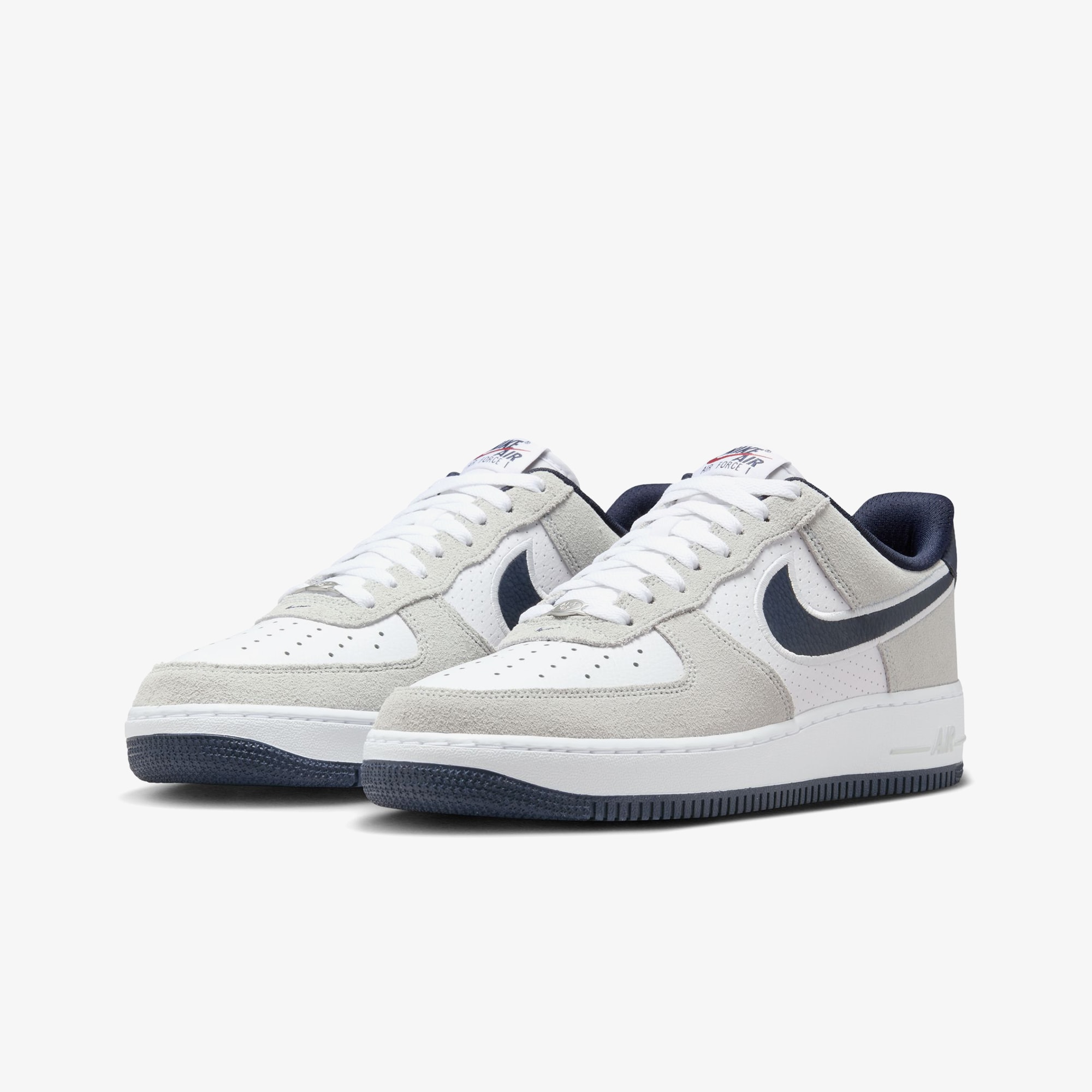 Air Force 1 '07 LV8 'White Obsidian'
