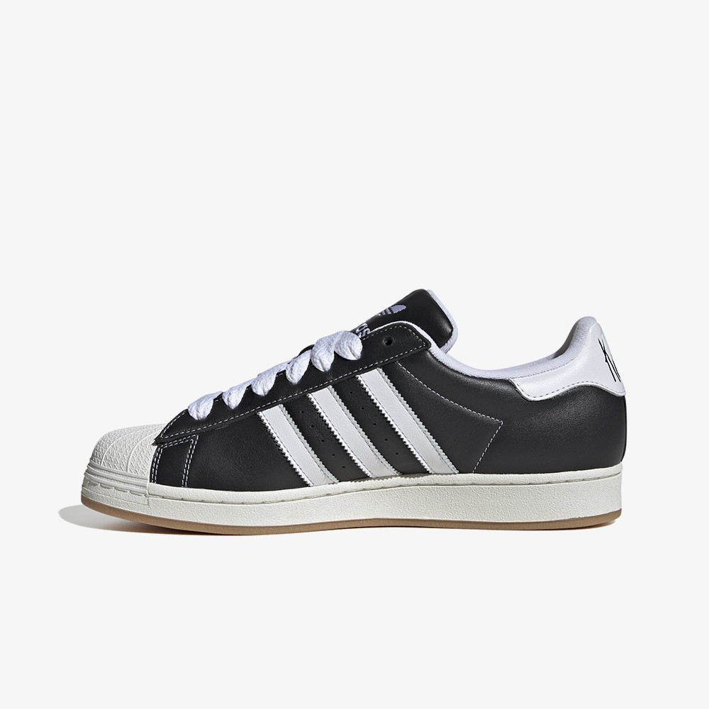 Superstar white black online