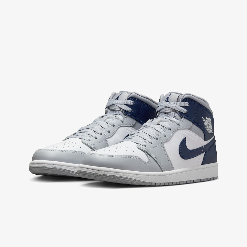 Air Jordan 1 Mid 'Wolf Grey Midnight Navy'