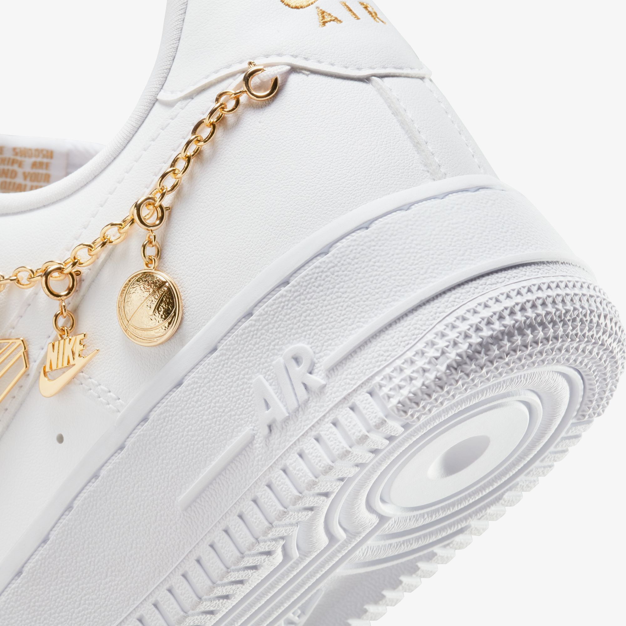 Air Force 1 Low LX 'White Pendant' (W)