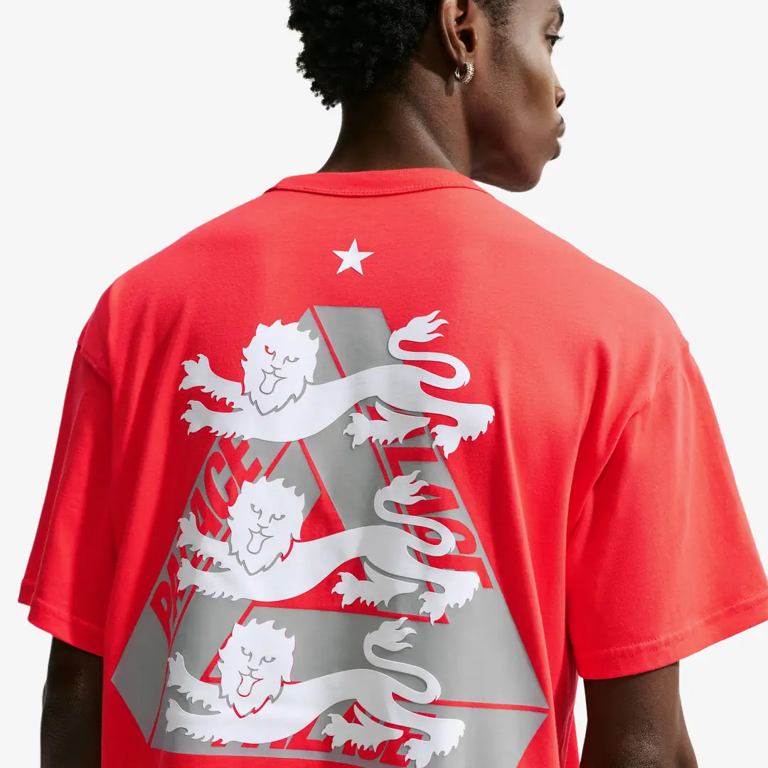 Nike x Palace England T-Shirt 'Crimson' - WUNDER