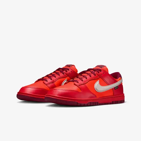 Nike Nike Kırmızı Dunk Low GORE-TEX 'Crimson' Wunder'de! Kırmızı - 5. görsel