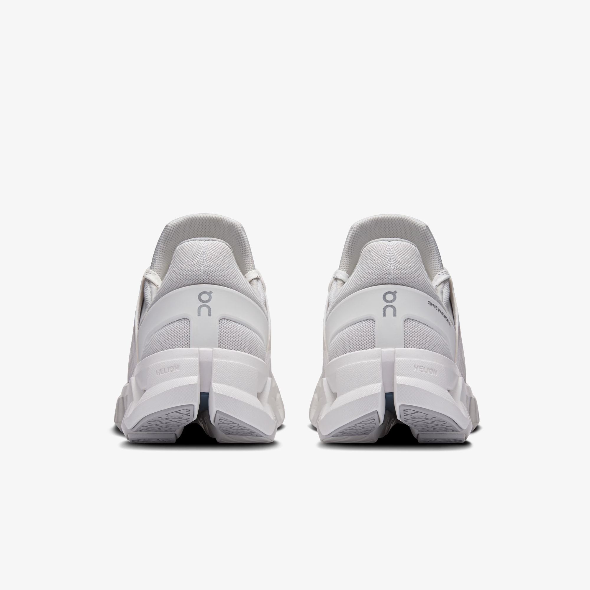 Cloudswift 4 AD 'White' (W)