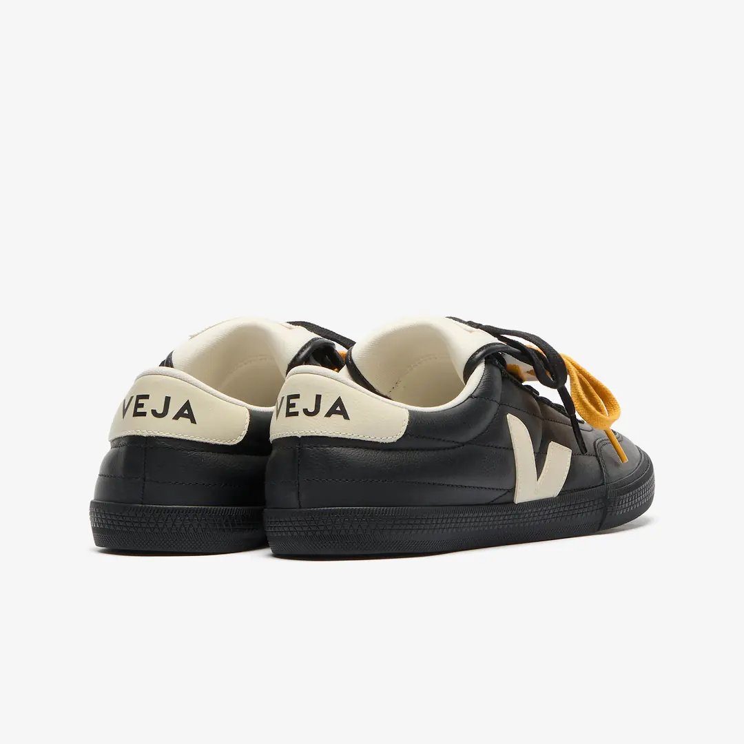 Magliano x VEJA Panenka Leather 'Black' - WUNDER