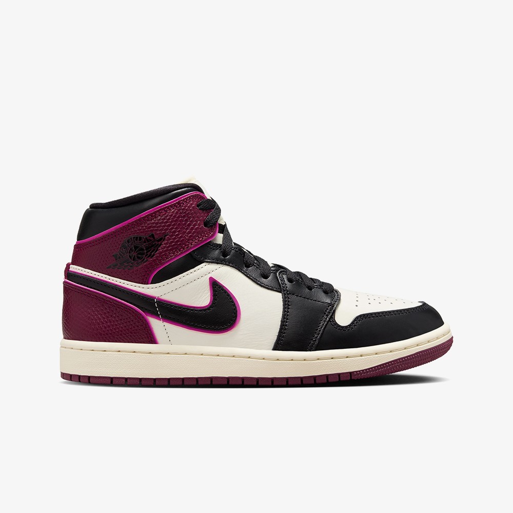 Air jordan 1 mid air best sale