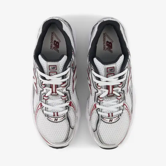 740v2 'Mercury Red Castlerock' - Görsel 5