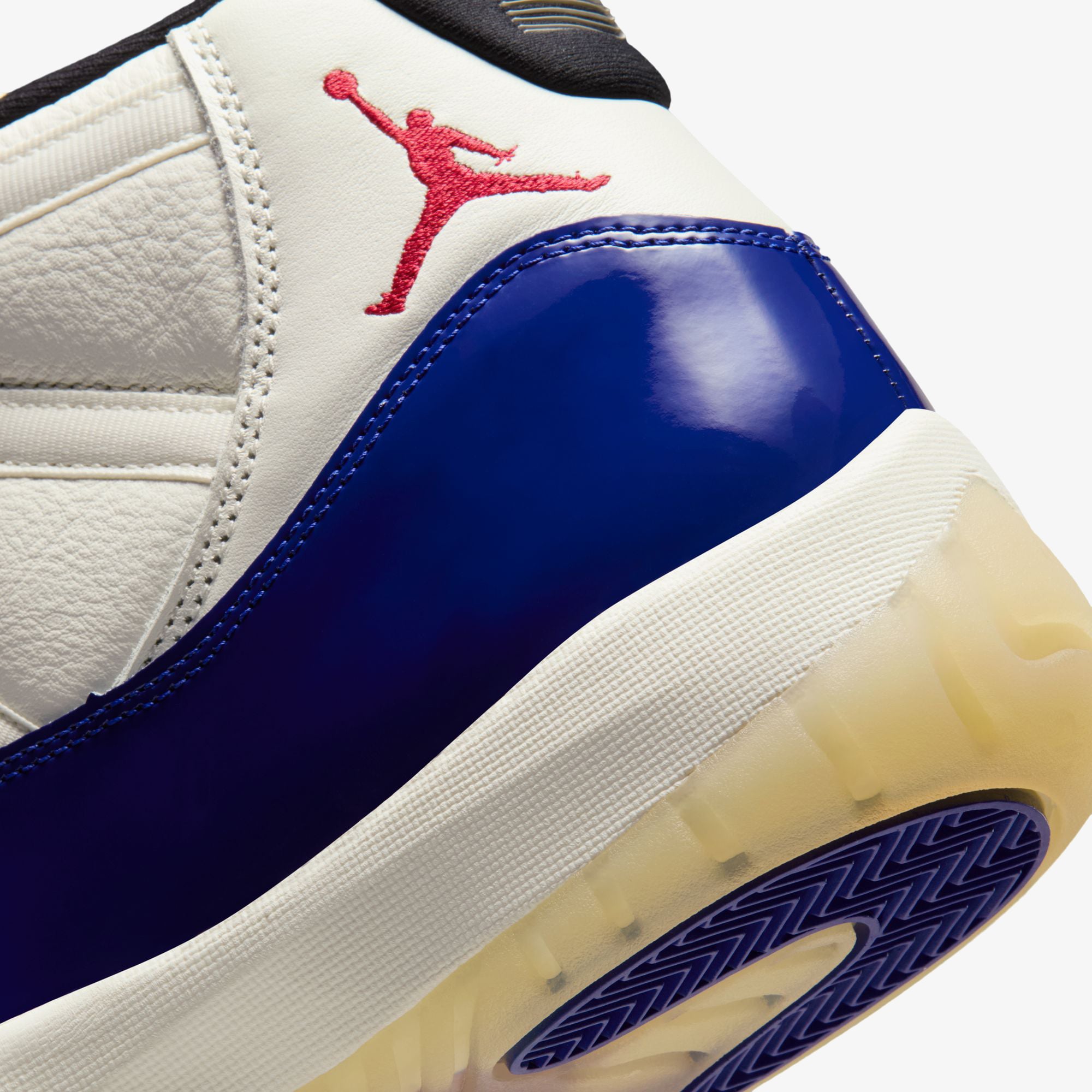 Air Jordan 11 Retro 'Rare Air'