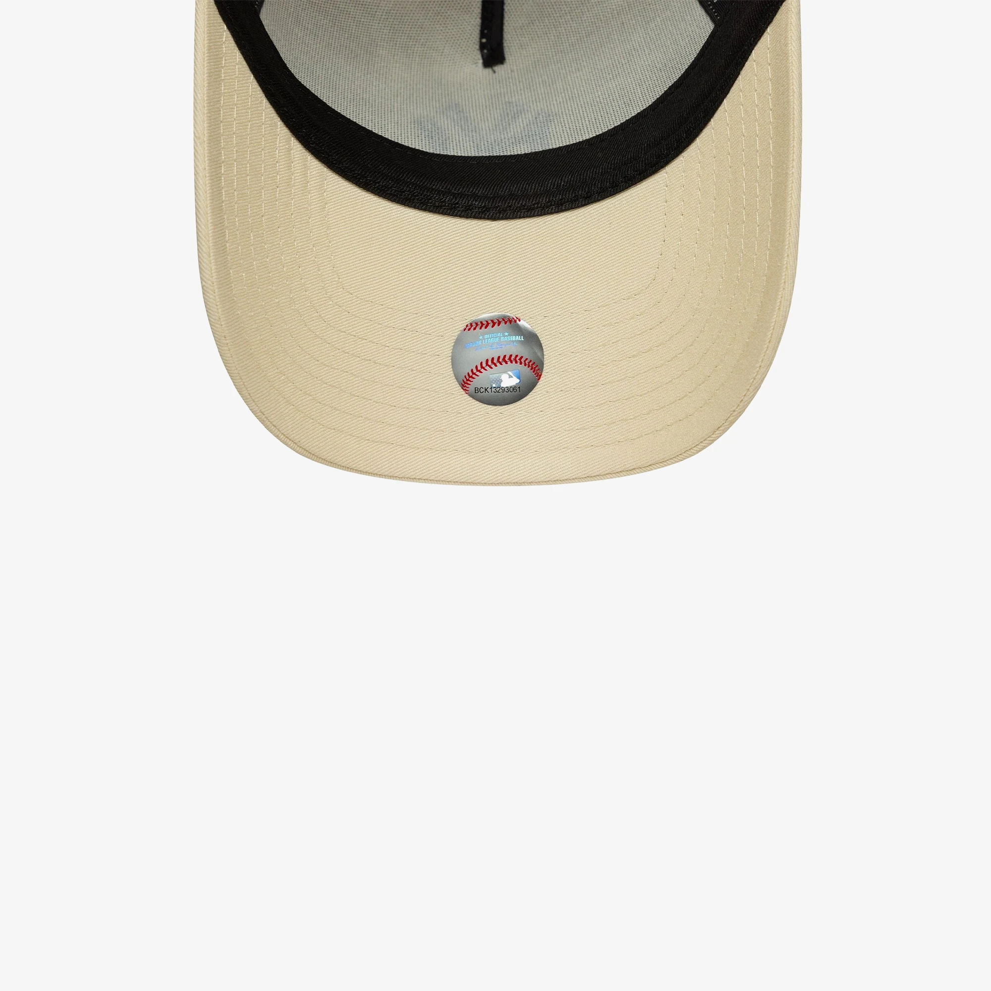 New York Yankees League Essential 9FORTY E-Frame Adjustable Cap 'Cream'