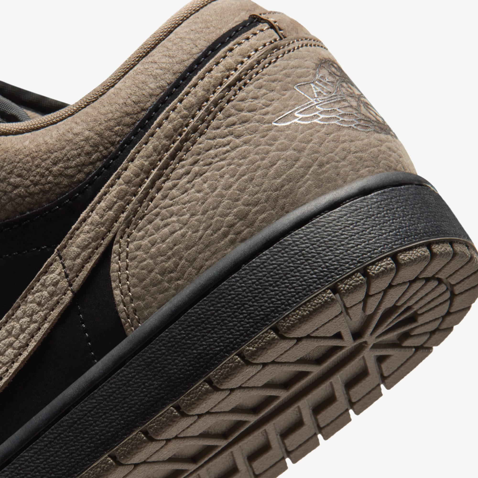 Air Jordan 1 Low SE 'Olive Grey' - WUNDER