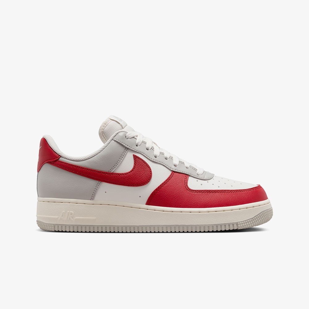 Air Force 1 07 LV8 'Red Toe'