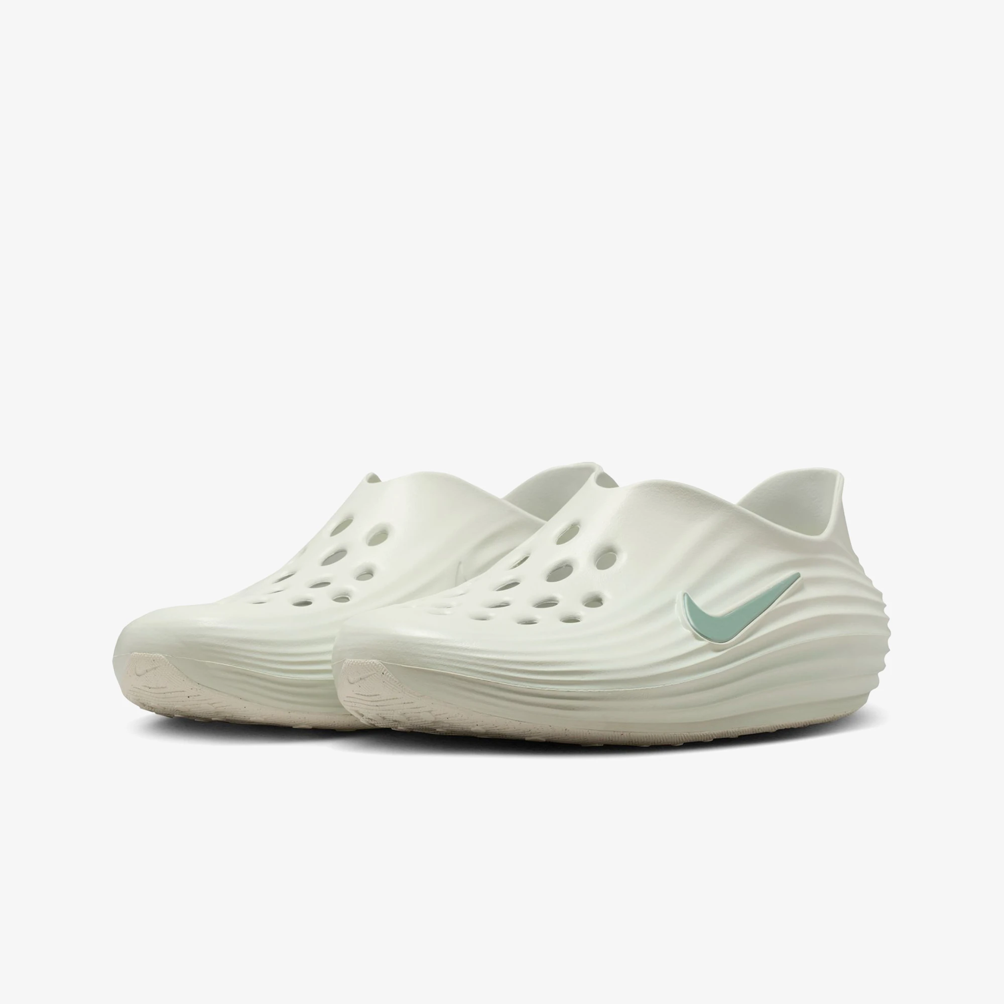 Nike ReactX Rejuven8 'Spruce Aura' - WUNDER