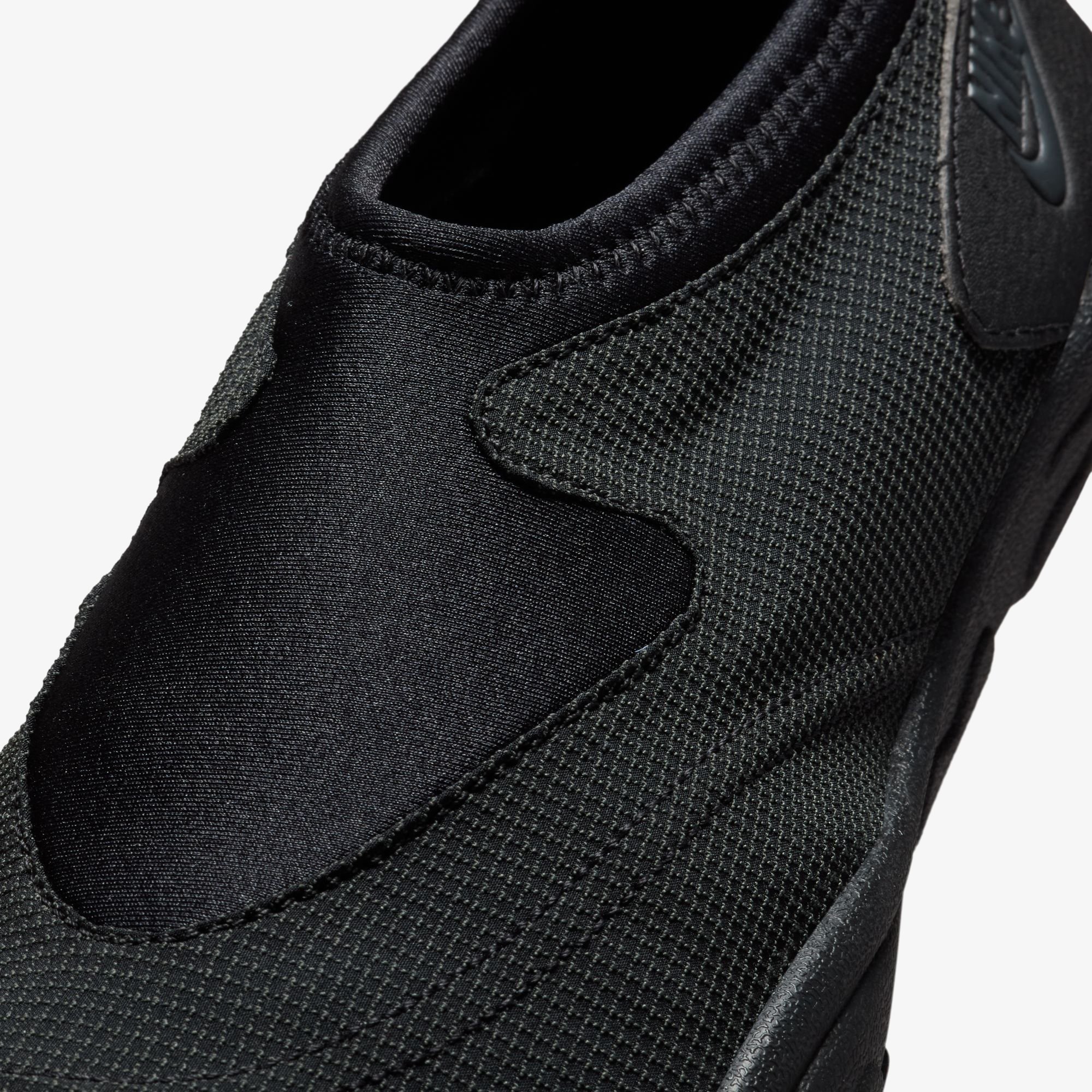 Aqua Turf 'Black Off Noir'
