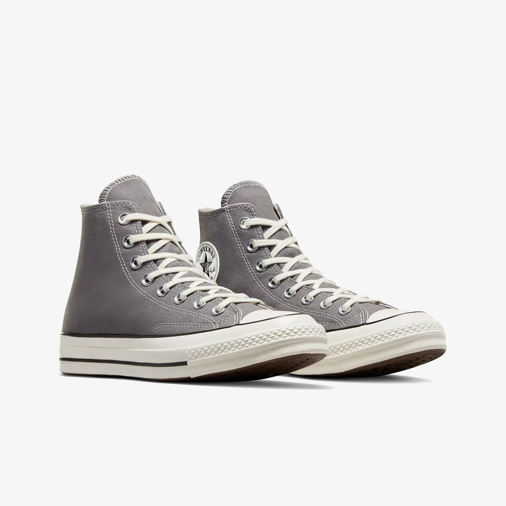 Dark 2024 gray converse