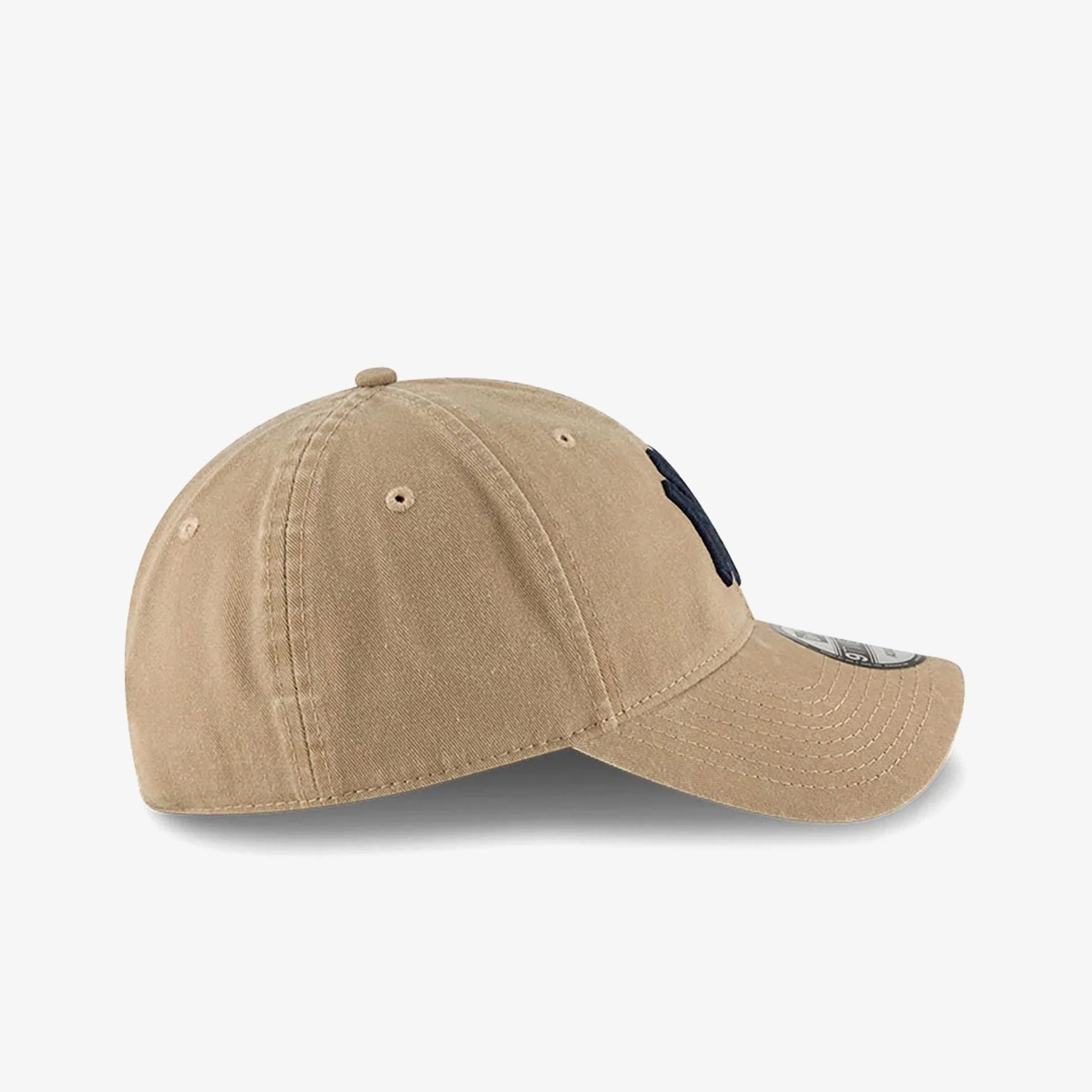 New York Yankees MLB Core Classic 9TWENTY Adjustable Cap 'Beige'