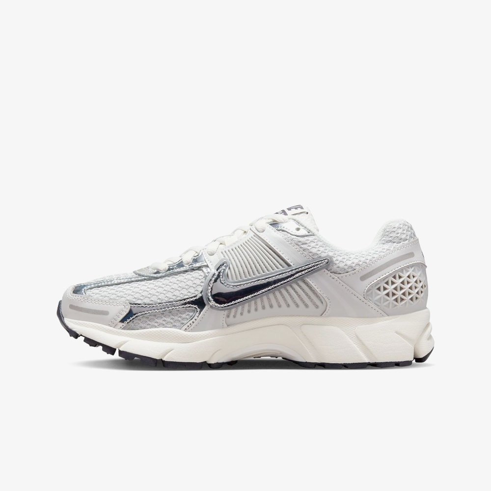 Zoom Vomero 5 'Metallic Silver'