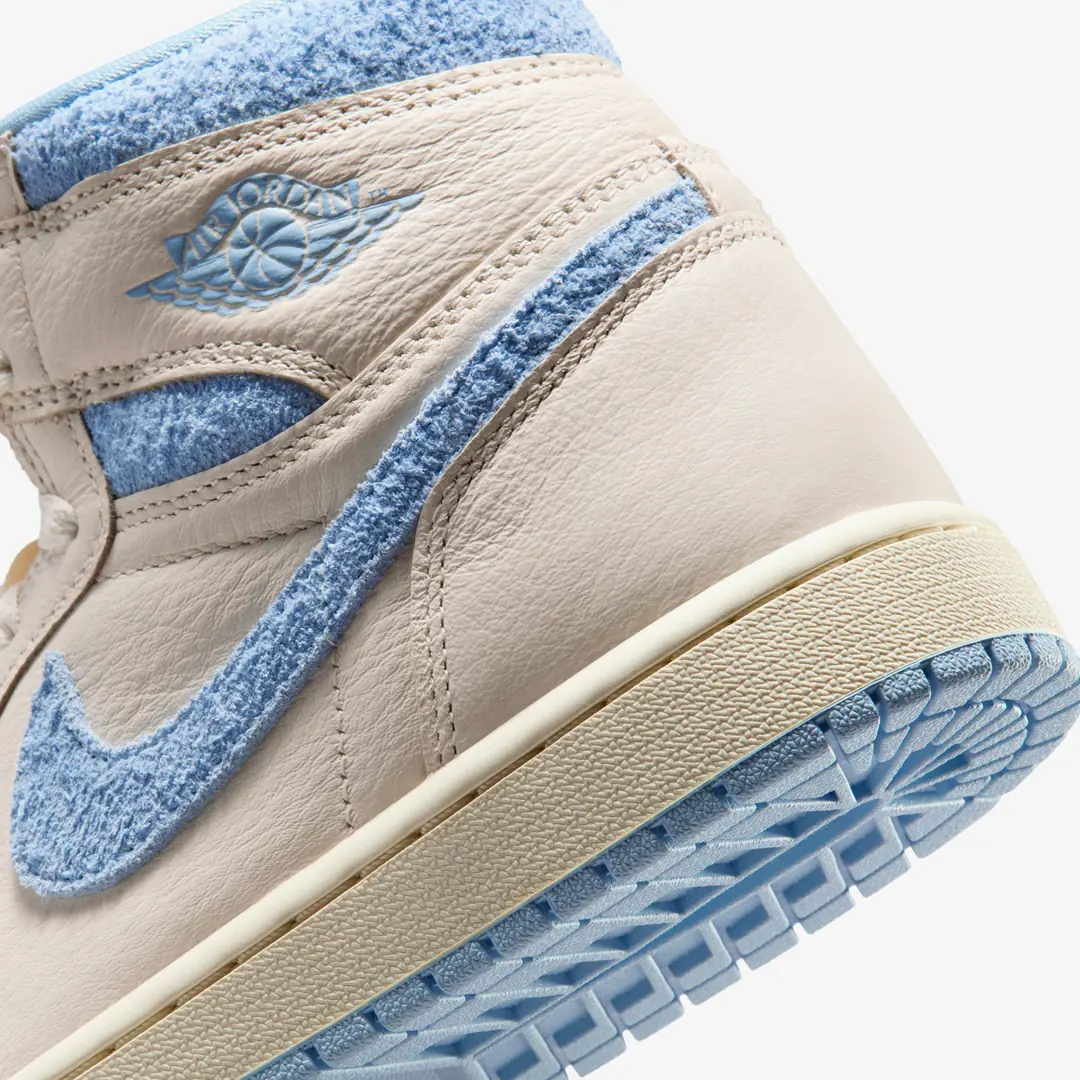 Air Jordan 1 Retro High OG 'Pale Ivory Psychic Blue' (W) - WUNDER