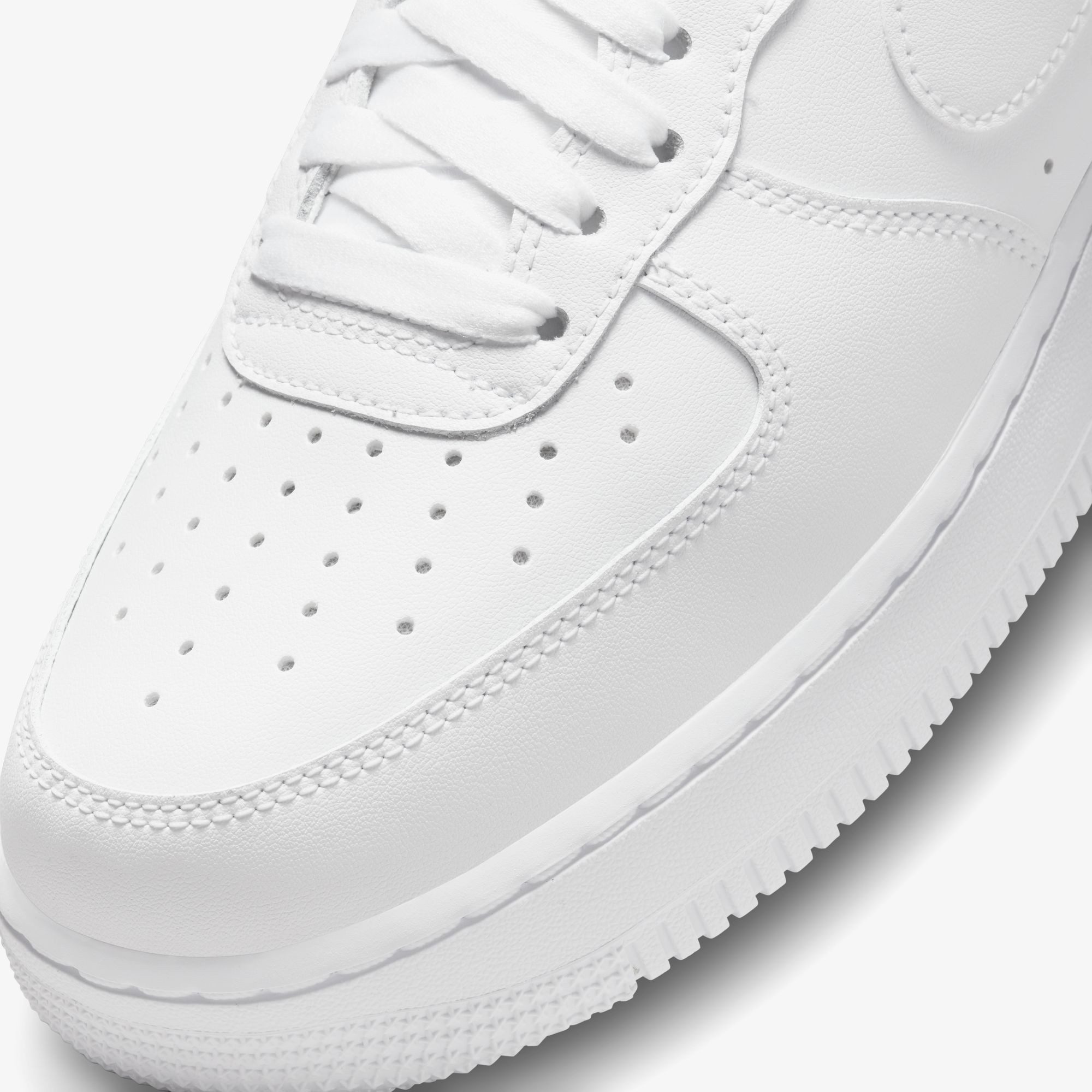 Air Force 1 Low LX 'White Pendant' (W)