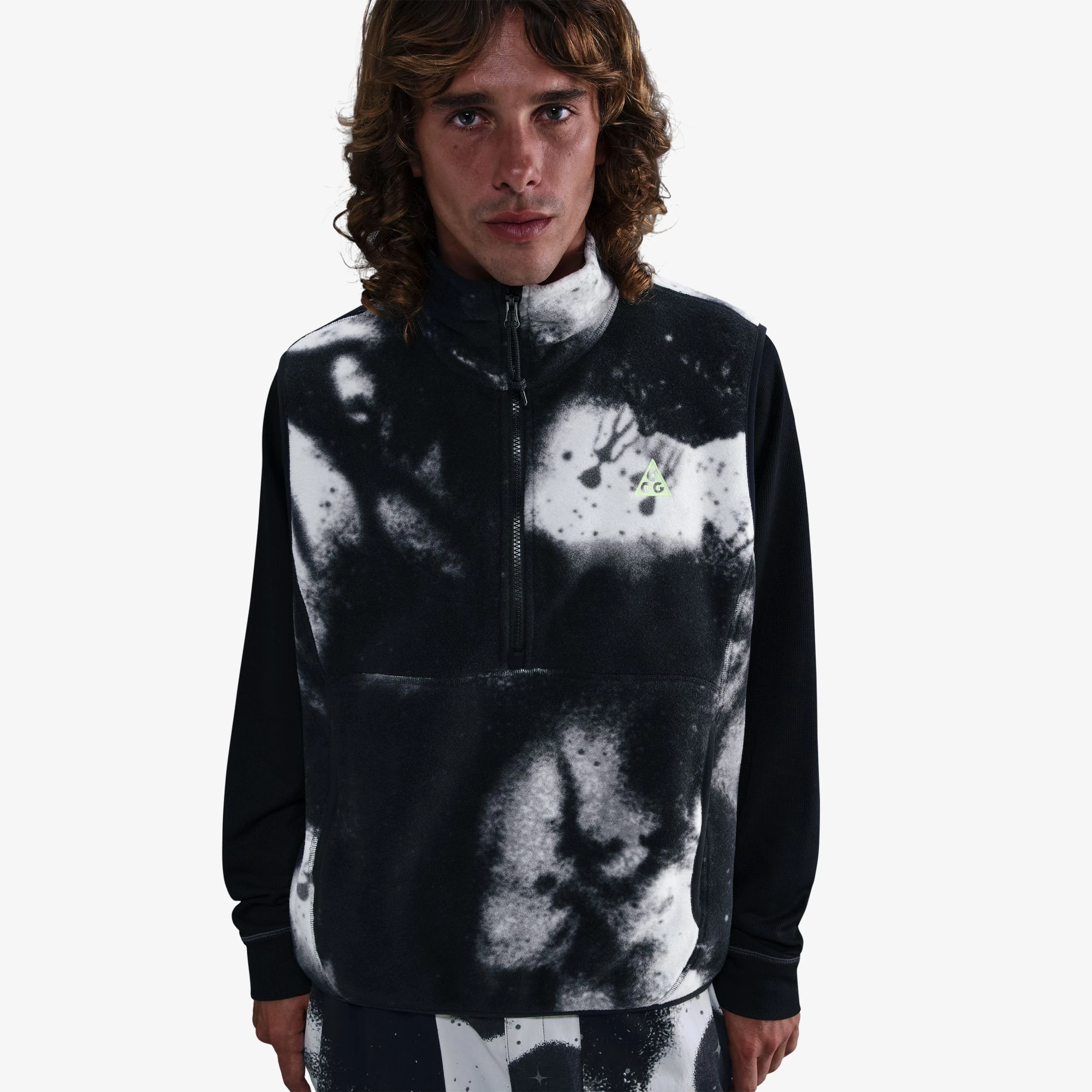 ACG Vest 'Wolf Tree'