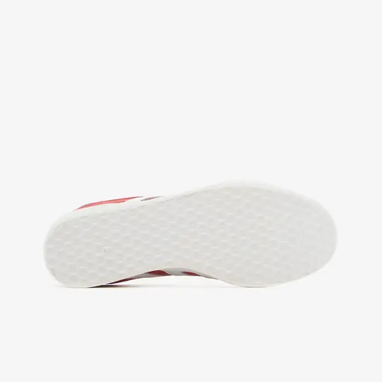 Gazelle 85 'Better Scarlet' - Görsel 7