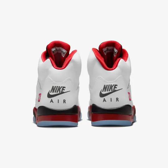 Air Jordan 5 Retro 'Fire Red Black Tongue' - Görsel 6