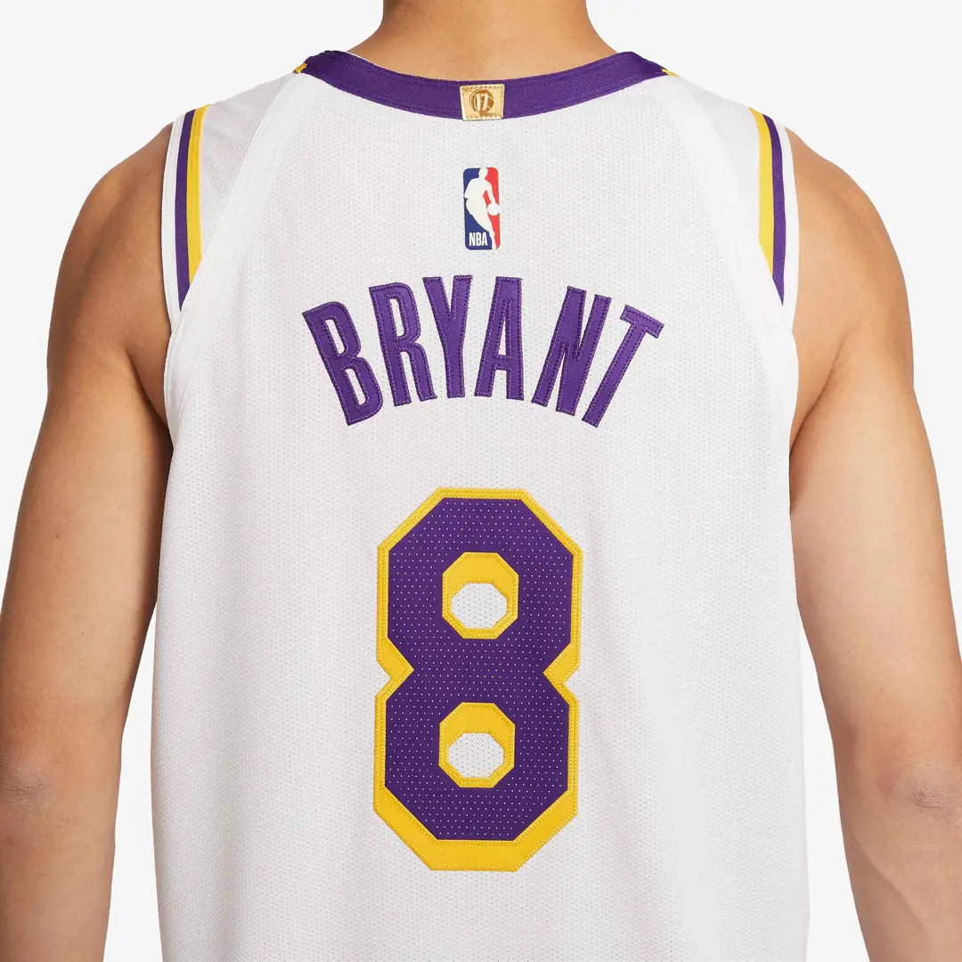 ウェア Nike Los Angeles Lakers Bryant 8 XXL dm5911-102-g.webp