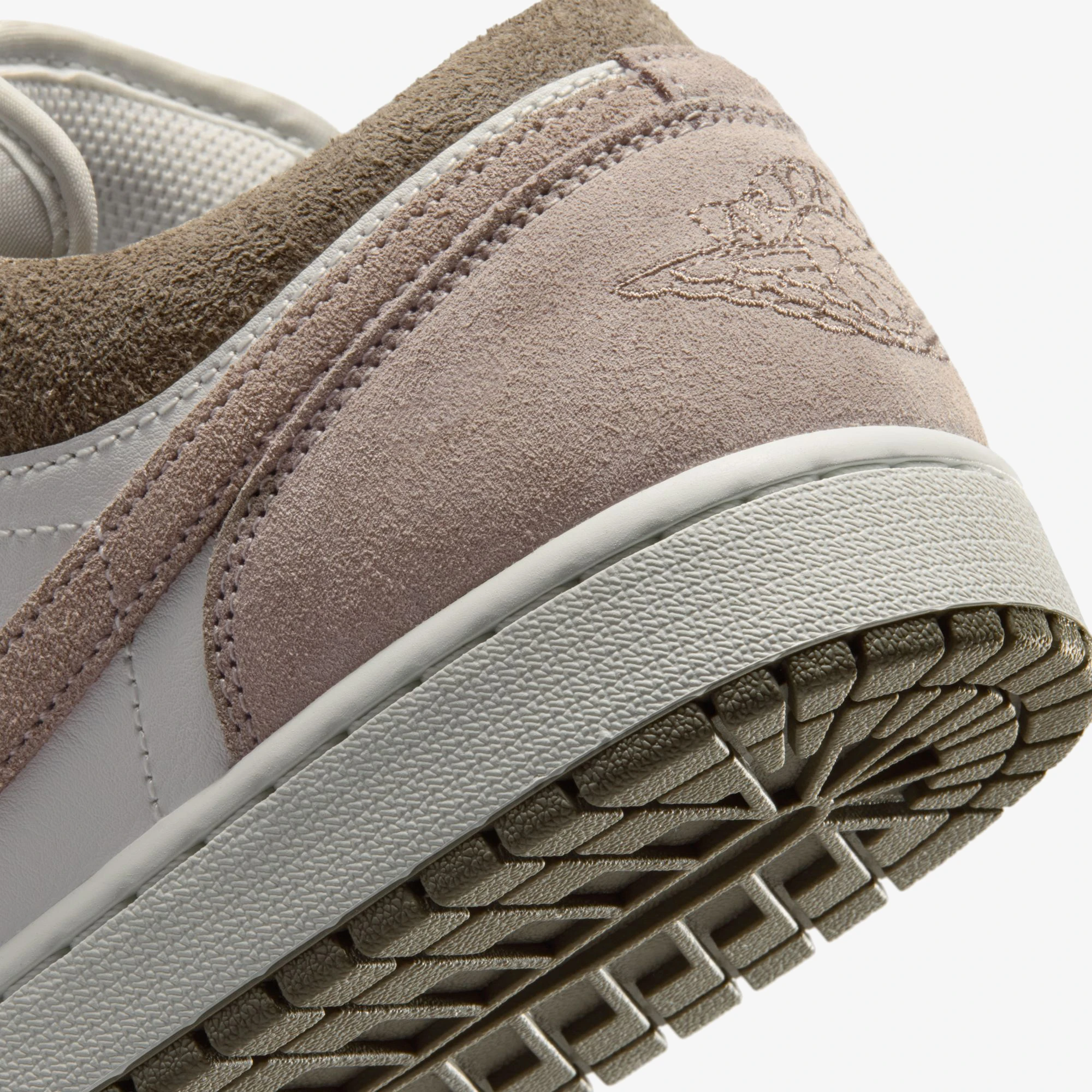 Air Jordan 1 Low 'Olive Grey Enigma Stone' - WUNDER