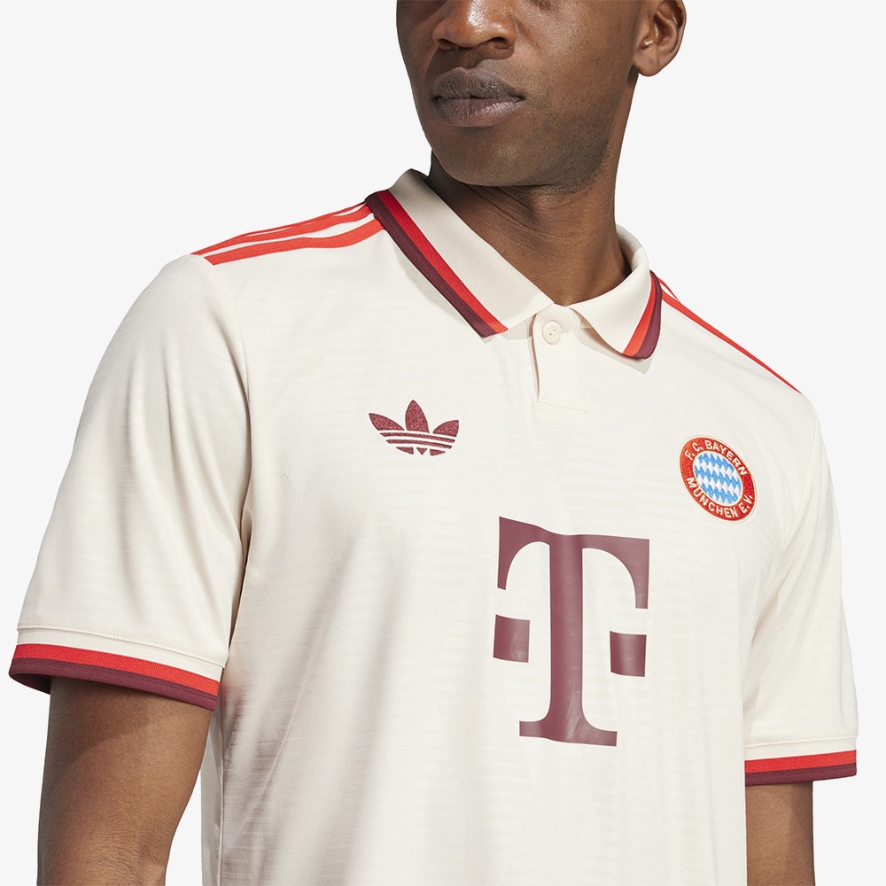 FC Bayern 24/25 Third Jersey 'Beige'