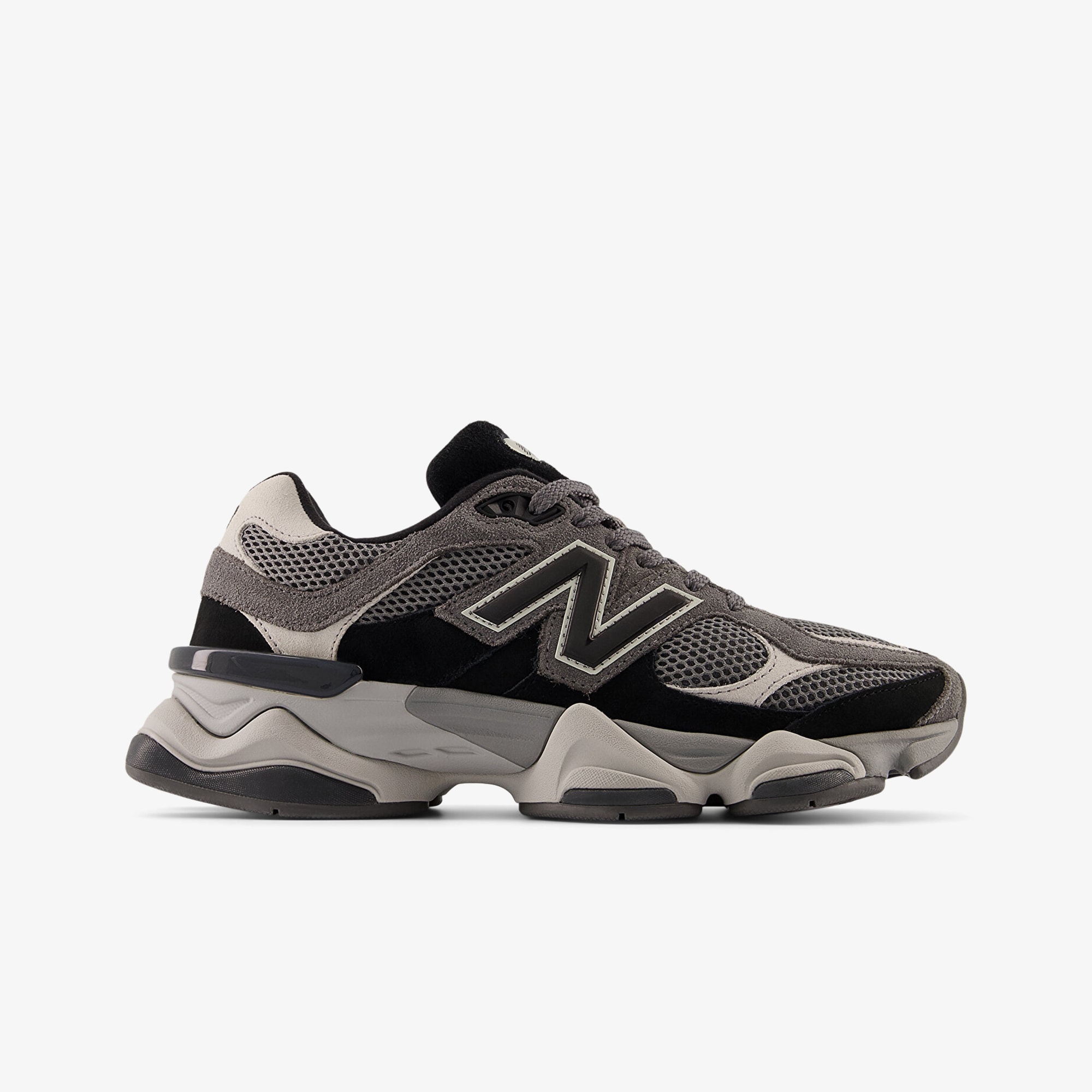 9060 'Black Castlerock'